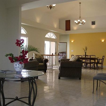 Villa San Juan Belmopán Exterior foto