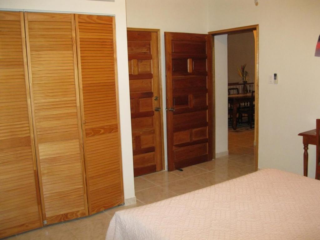 Villa San Juan Belmopán Habitación foto